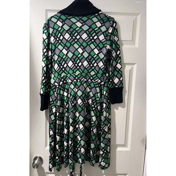 DIANE von FURSTENBERG "Zerlina" BLACK KNIT COLLAR & CUFF DETAIL WRAP DRESS,Sz 8 - Picture 3 of 10